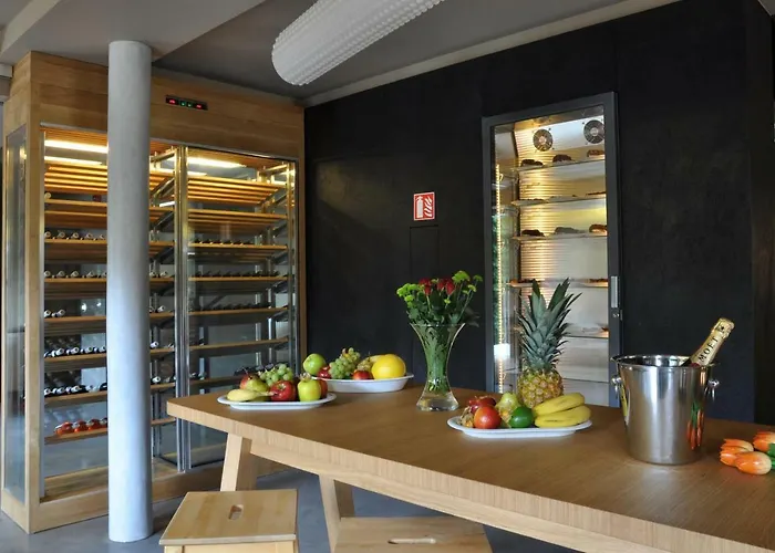 Otel Hotel Kokorin Kokorin